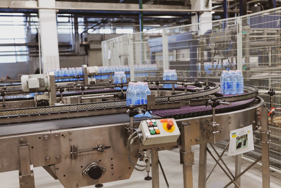 How to Compare Bottled Water Labels Without Trusting Taste Rankings
