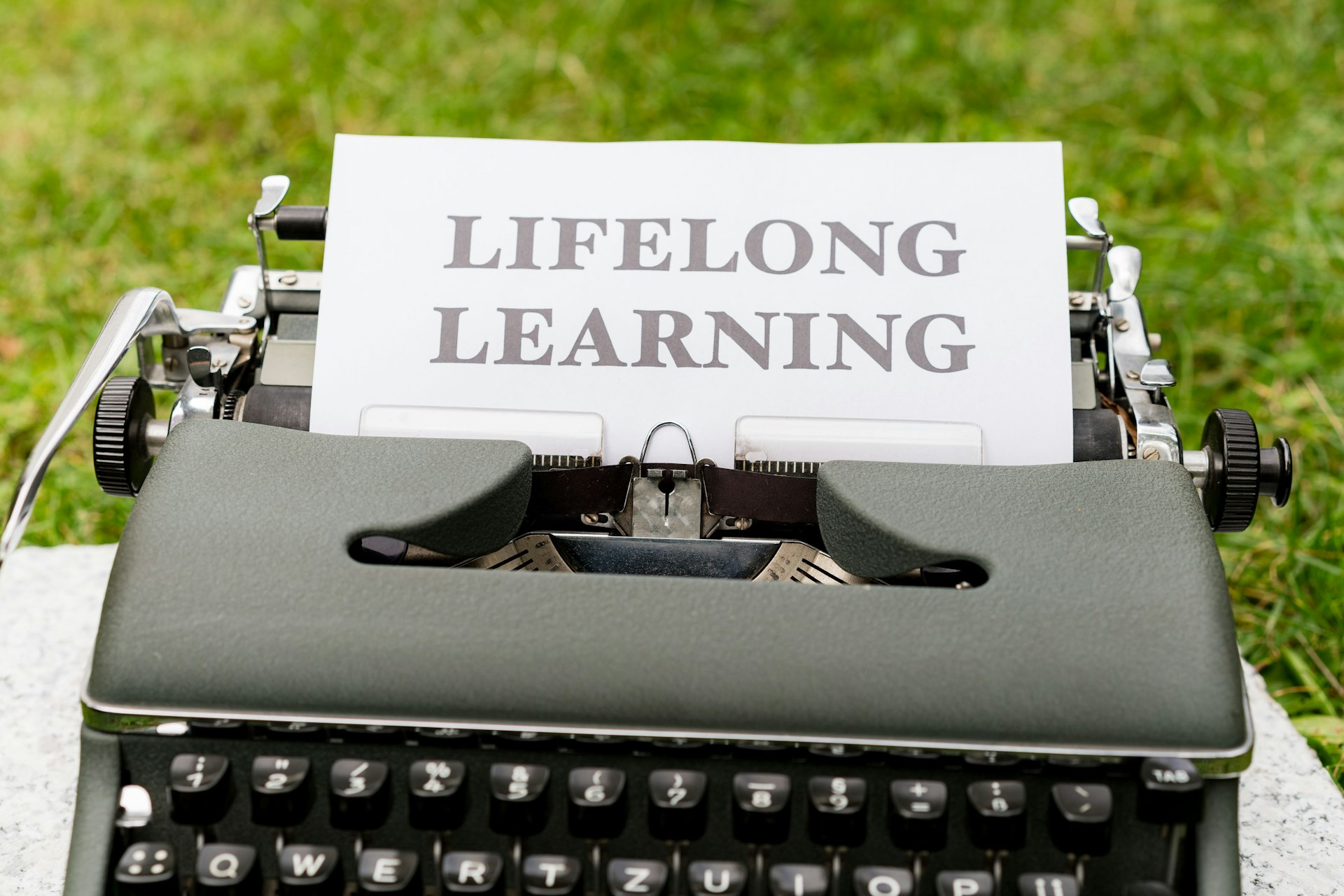 How Lifelong Learning Technologies Are Shaping the Future: Trends, Opportunities, and Practical Guidance